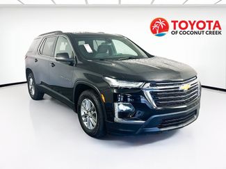Used 2023 Chevrolet Traverse LT w/ LPO, Cargo Package AWD/4WD video 1