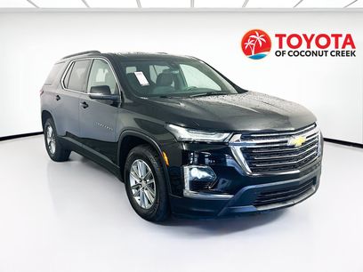 Used 2023 Chevrolet Traverse LT w/ LPO, Cargo Package