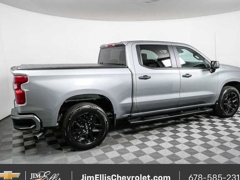 Certified 2025 Chevrolet Silverado 1500 Custom image 2