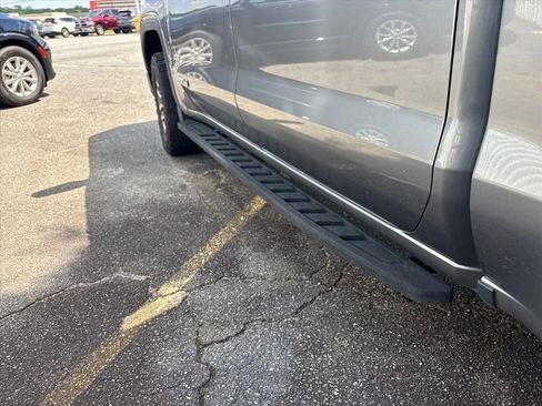 Used 2021 GMC Sierra 1500 AT4 w/ AT4 Premium Package AWD/4WD image 15