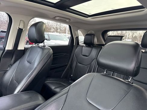 Used 2016 Ford Edge Titanium w/ Equipment Group 301A image 24