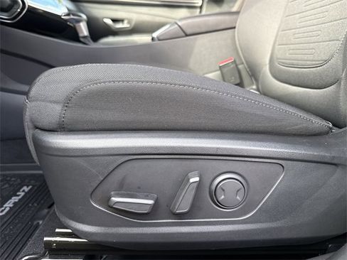 Used 2023 Hyundai Santa Cruz SEL Premium image 14