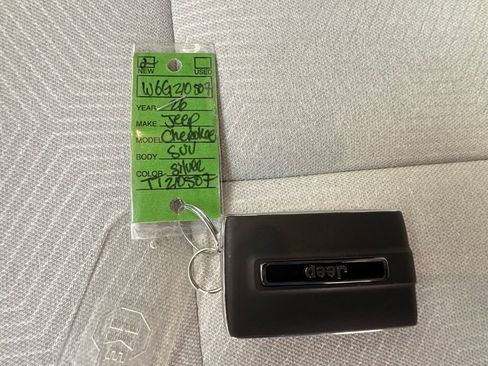 New 2026 Jeep Cherokee Laredo image 39