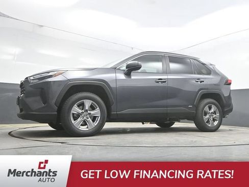 Used 2023 Toyota RAV4 LE AWD/4WD image 40