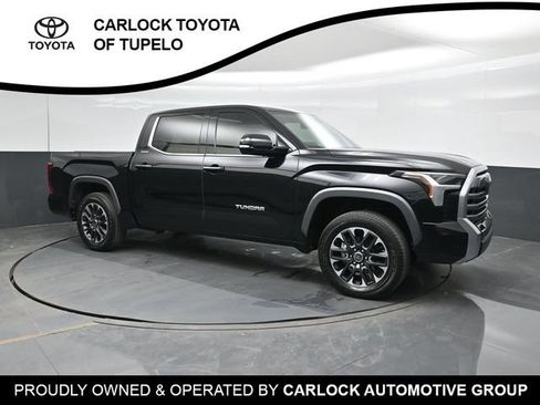 Used 2023 Toyota Tundra Limited AWD/4WD image 6