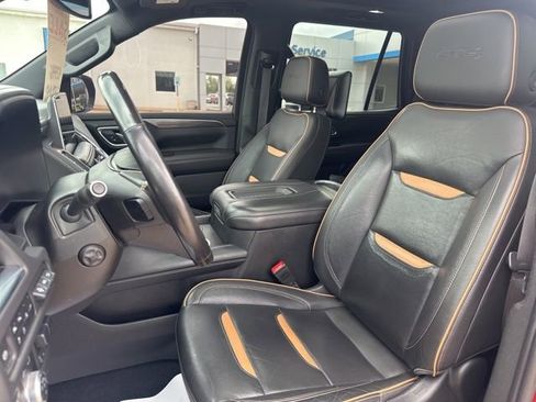 Used 2021 GMC Yukon AT4 AWD/4WD image 16