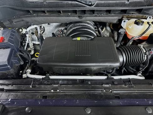 Used 2024 Chevrolet Silverado 1500 LT Trail Boss w/ LPO, Dark Essentials Package AWD/4WD image 33