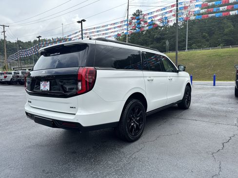 New 2027 Ford Expedition Max Platinum AWD/4WD image 7