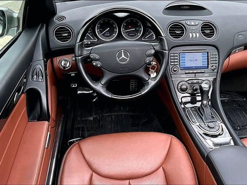 Used 2007 Mercedes-Benz SL 550 image 17