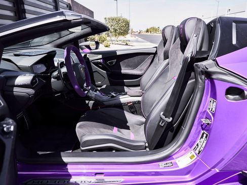 Used 2024 Lamborghini Huracan EVO AWD/4WD image 34