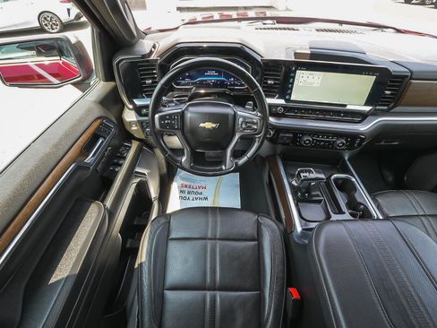 Used 2024 Chevrolet Silverado 1500 High Country w/ Technology Package AWD/4WD image 37