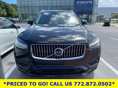 Used 2021 Volvo XC90 T6 Momentum w/ Climate Package AWD/4WD image 2