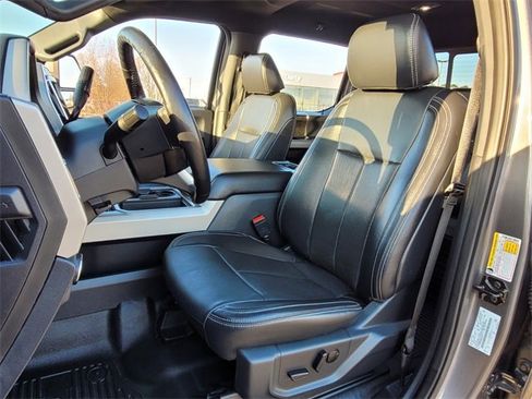 Used 2022 Ford F250 Lariat w/ Lariat Value Package image 9