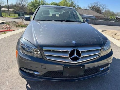 Used 2011 Mercedes-Benz C 300 Luxury image 6