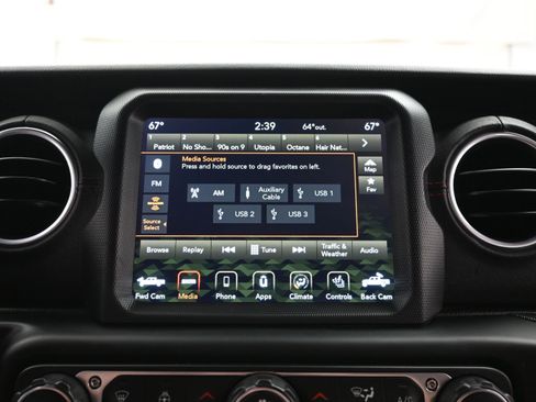 Used 2020 Jeep Gladiator Rubicon image 32