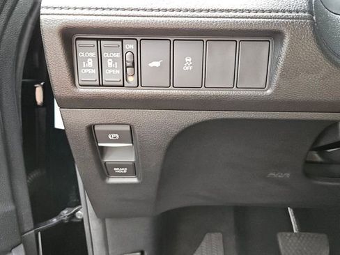 Certified 2025 Honda Odyssey Sport-L image 26