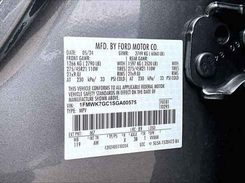 Certified 2025 Ford Explorer ST image 40