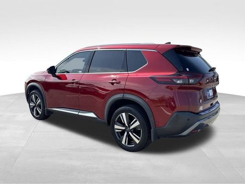 Used 2022 Nissan Rogue SL w/ SL Premium Package FWD image 3