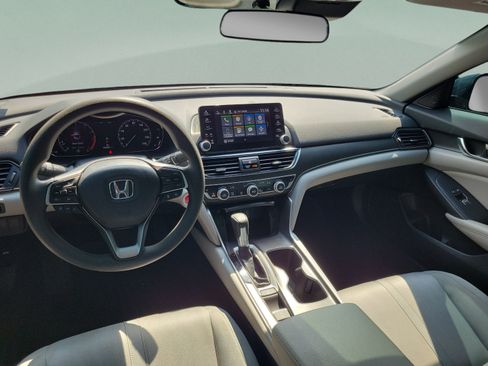 Used 2019 Honda Accord EX image 9