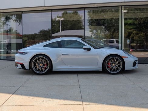 Used 2024 Porsche 911 Carrera S image 8