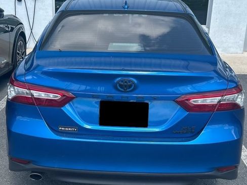 Used 2020 Toyota Camry XLE w/ Driver Assist Package FWD image 6
