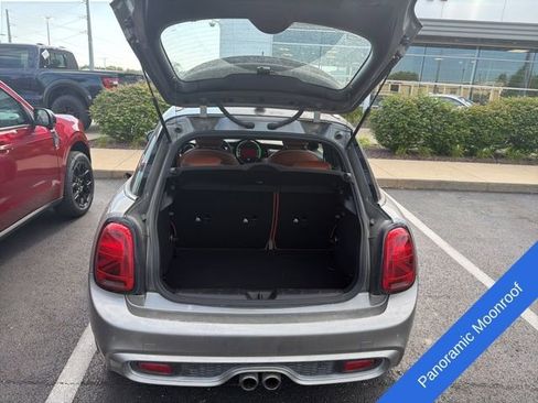 Used 2019 MINI Cooper S w/ Driver Assistance Package FWD image 10