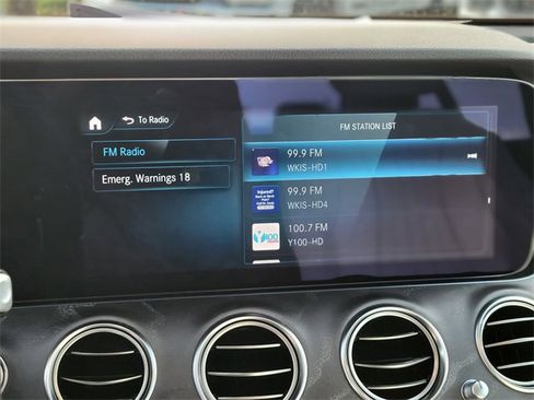 Used 2022 Mercedes-Benz E 350 E 350 image 25