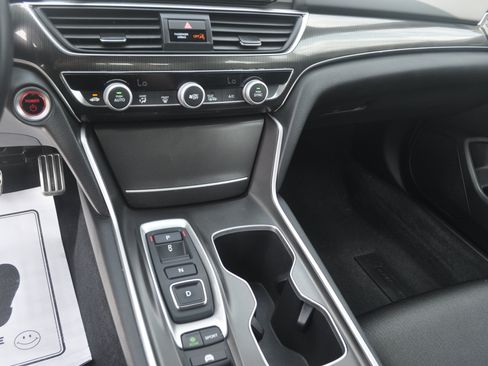Certified 2022 Honda Accord Sport image 23