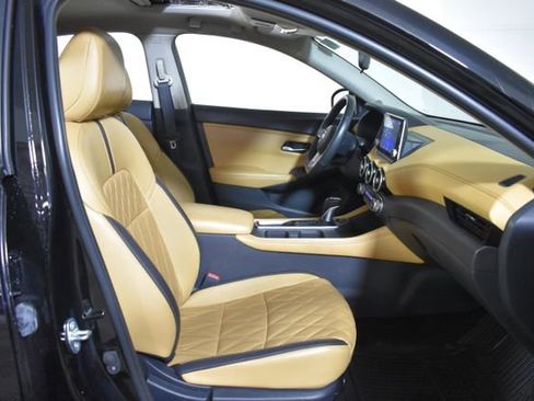 Certified 2023 Nissan Sentra SV w/ SV Premium Package FWD image 33