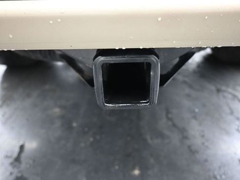 Used 2022 Chevrolet Colorado Z71 AWD/4WD image 45