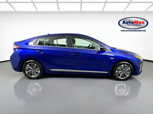 Used 2020 Hyundai Ioniq SEL FWD image 9