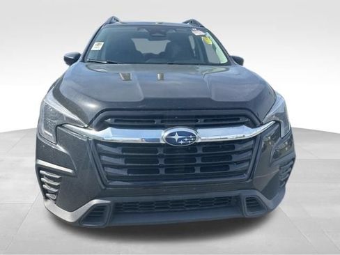Used 2024 Subaru Ascent Limited AWD/4WD image 9