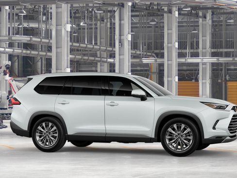New 2026 Toyota Grand Highlander Platinum image 15