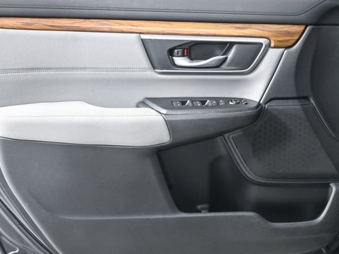 Used 2017 Honda CR-V EX image 7