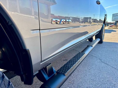 Used 2020 RAM 3500 Big Horn w/ Level 2 Equipment Group image 7