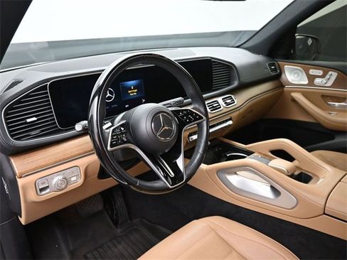 Used 2024 Mercedes-Benz GLE 350 4MATIC image 12