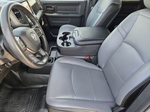 Certified 2024 RAM 2500 Tradesman w/ Special Service Vehicle Group AWD/4WD image 15