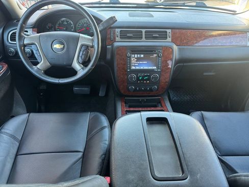 Used 2012 Chevrolet Tahoe LTZ image 21