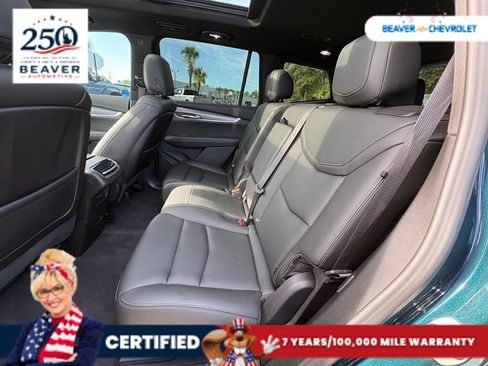 Used 2024 Cadillac XT6 Luxury FWD image 14