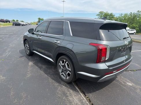 Used 2023 Hyundai Palisade Limited AWD/4WD image 5