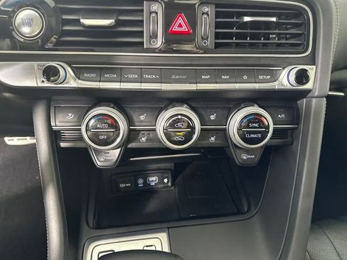 Used 2019 Genesis G70 3.3T Advanced w/ Prestige Package image 23