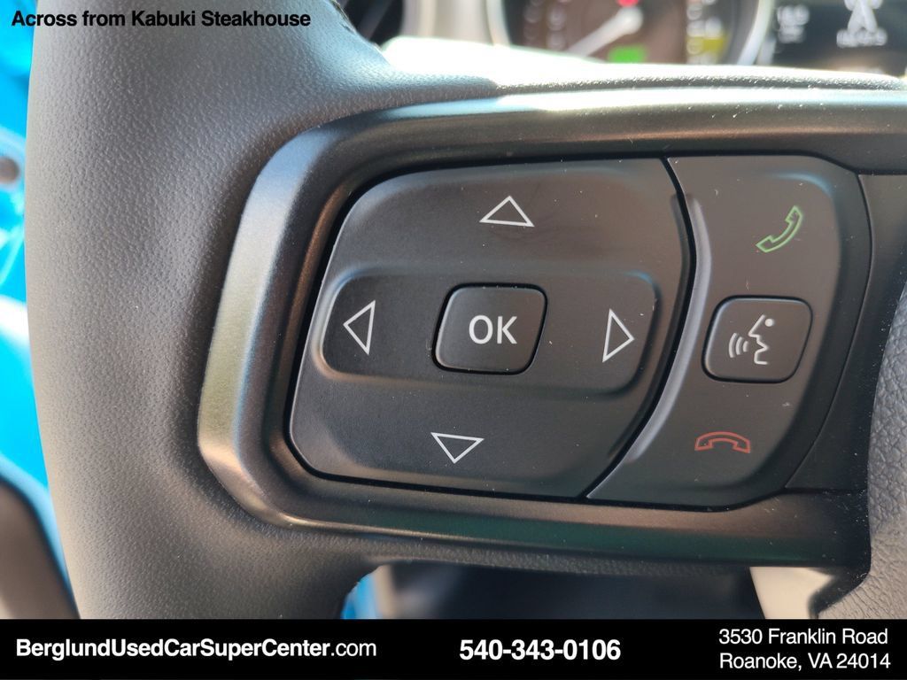 Used 2023 Jeep Wrangler Unlimited w/ Cold Weather Group AWD/4WD image 25