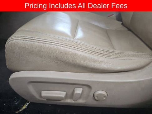 Used 2014 Toyota Highlander Plus AWD/4WD image 4