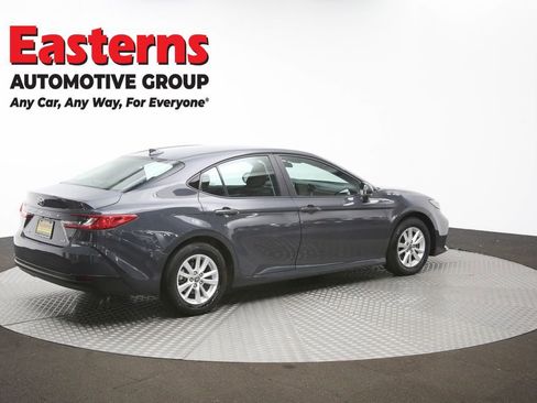 Used 2025 Toyota Camry LE FWD image 43