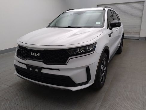Used 2022 Kia Sorento S FWD image 15