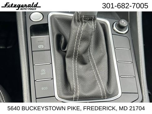 Used 2024 Volkswagen Jetta SE image 25