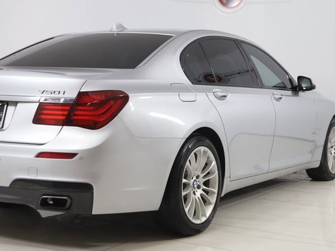 Used 2013 BMW 750i xDrive image 48