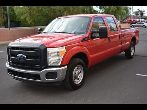 Used 2015 Ford F250 XL w/ XL Value Package image 3