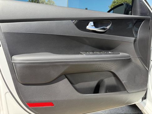 Used 2023 Kia Forte GT-Line FWD image 20