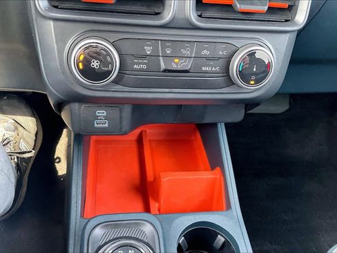 Used 2024 Ford Maverick XLT image 29